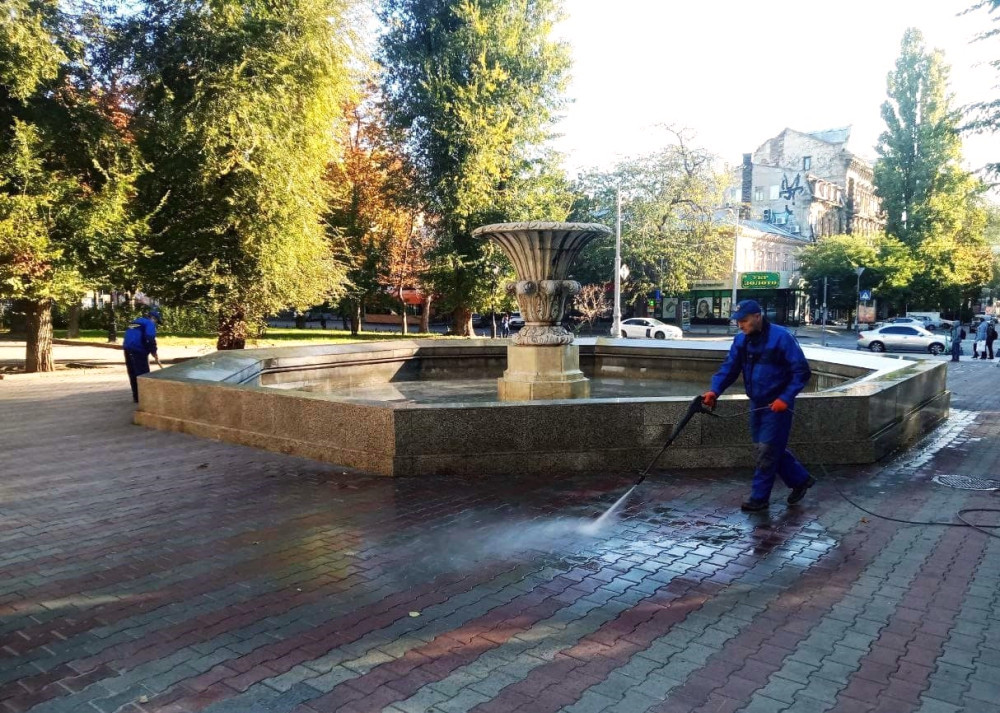 1002 image for slide