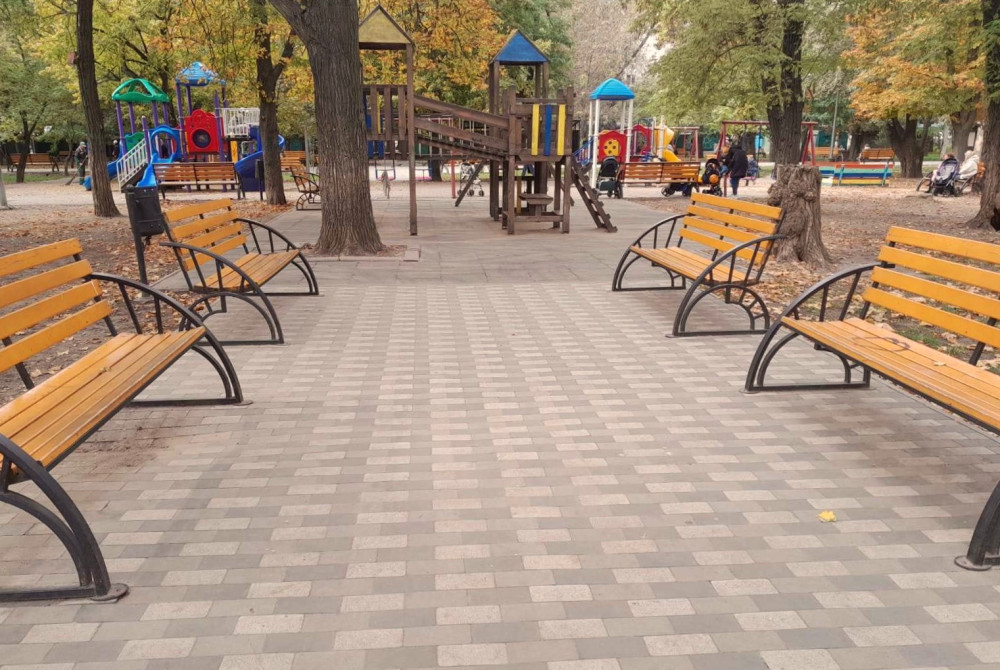 1070 image for slide