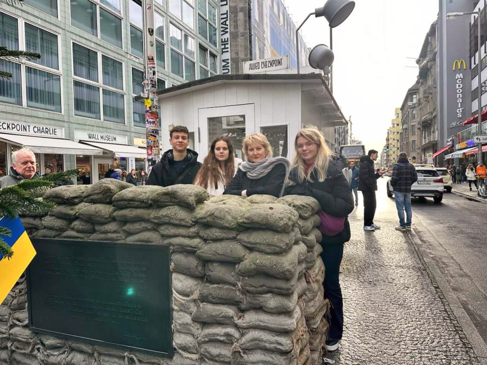 1443 image for slide