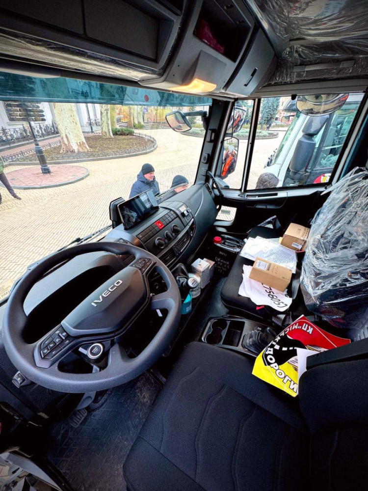 1458 image for slide