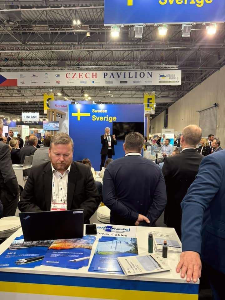 1519 image for slide