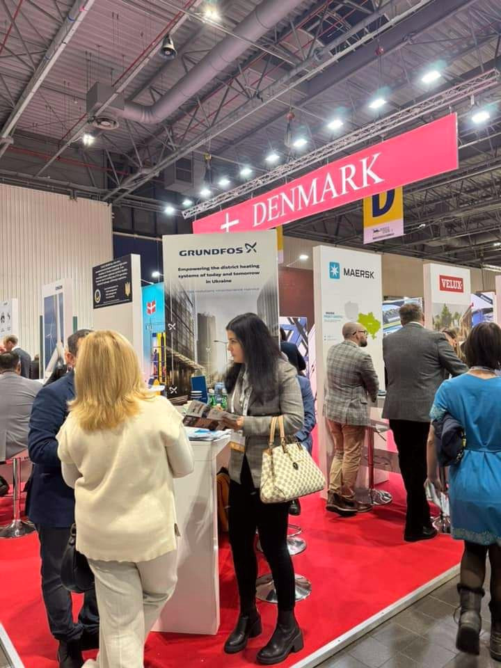 1522 image for slide