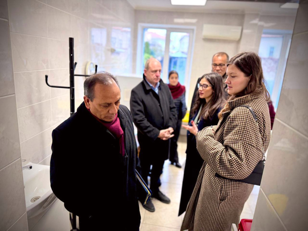 1584 image for slide