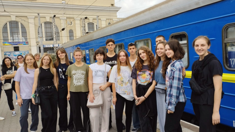 1634 image for slide