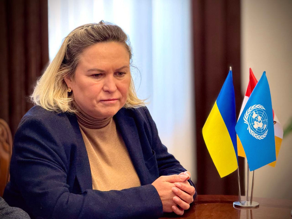 1656 image for slide