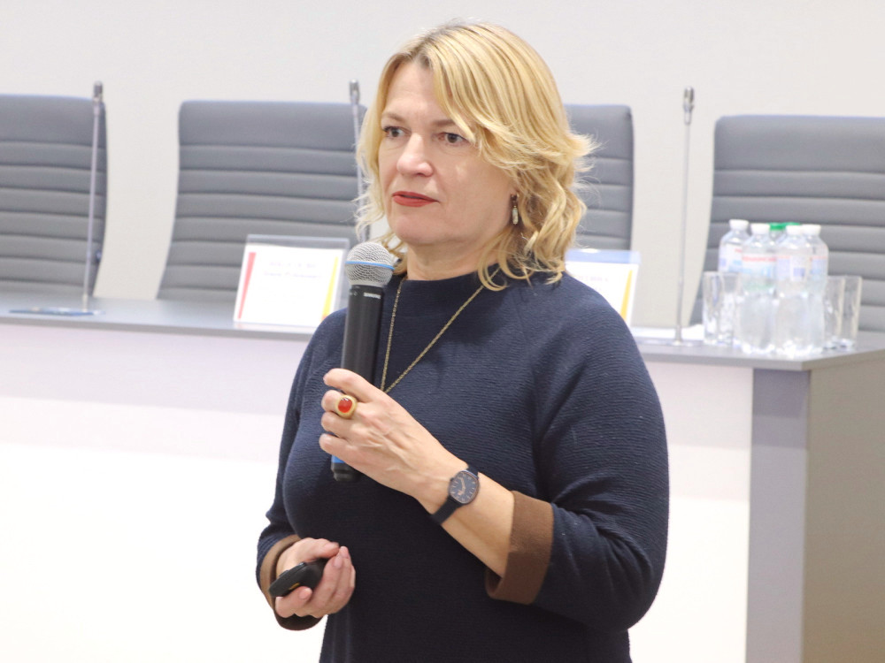 2138 image for slide