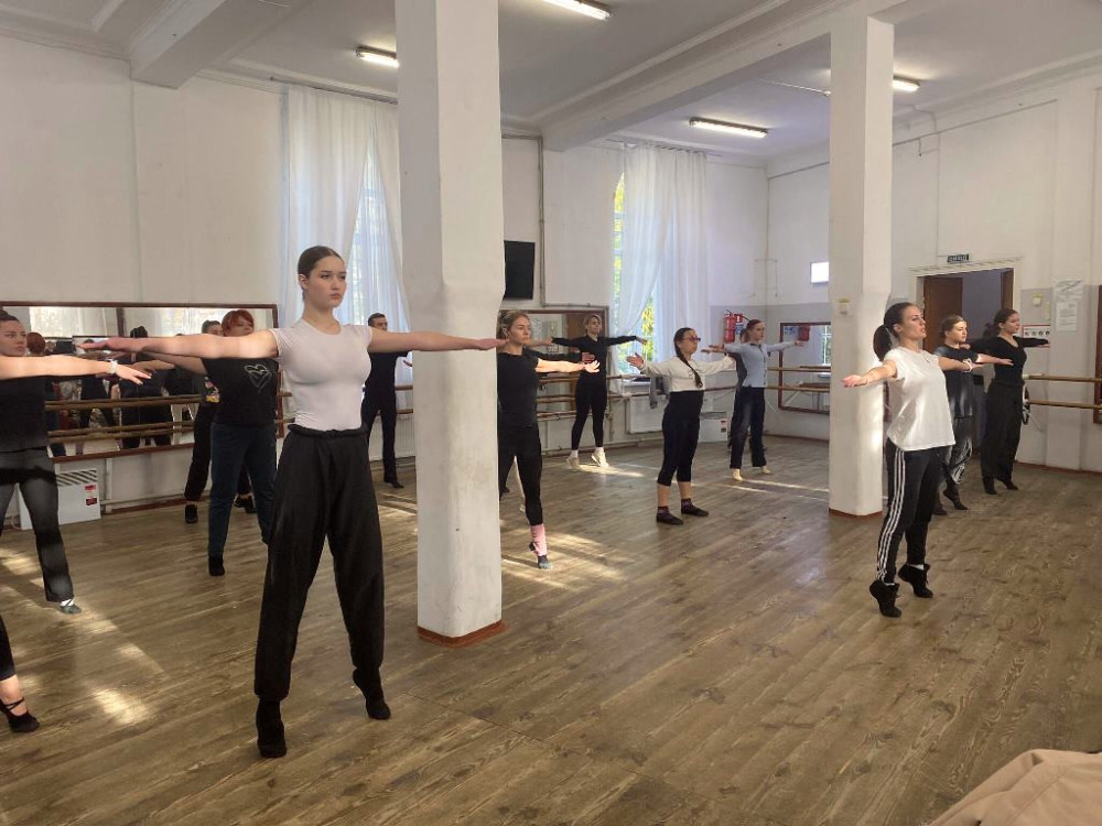 2281 image for slide