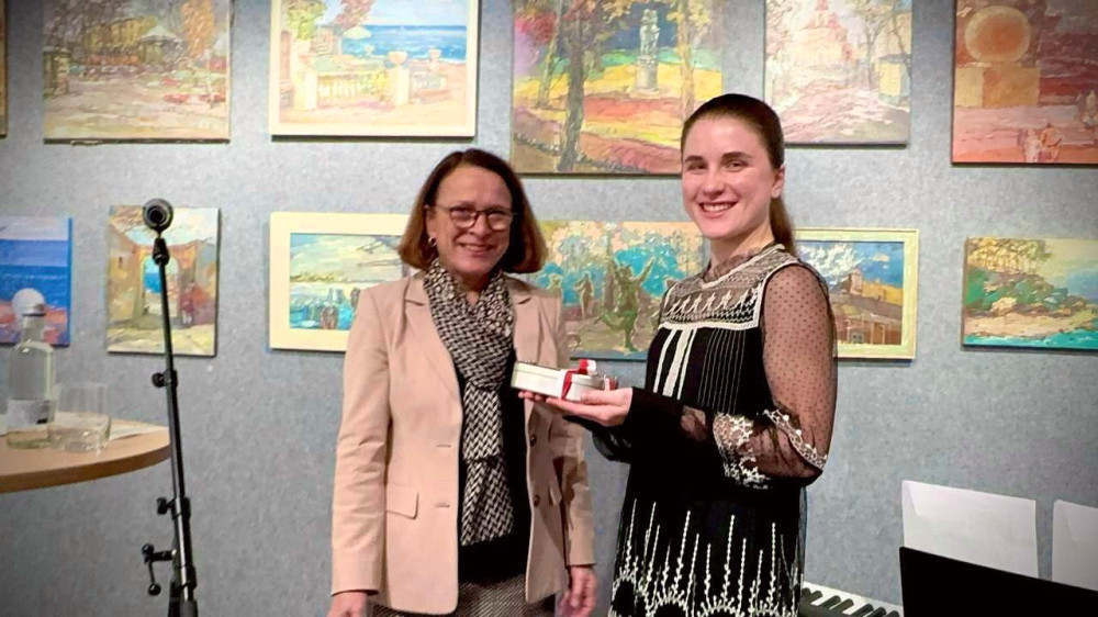 2309 image for slide