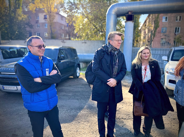 2433 image for slide