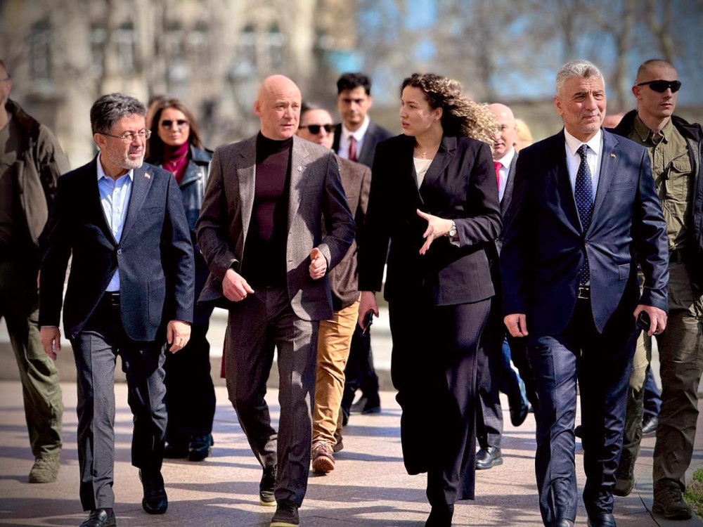 2910 image for slide