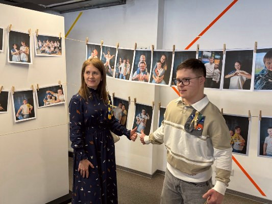 2916 image for slide