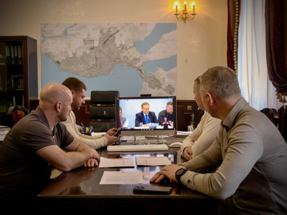 3004 image for slide