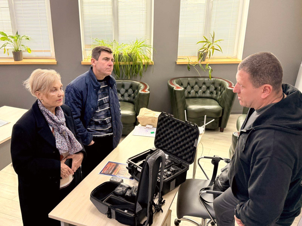 3042 image for slide