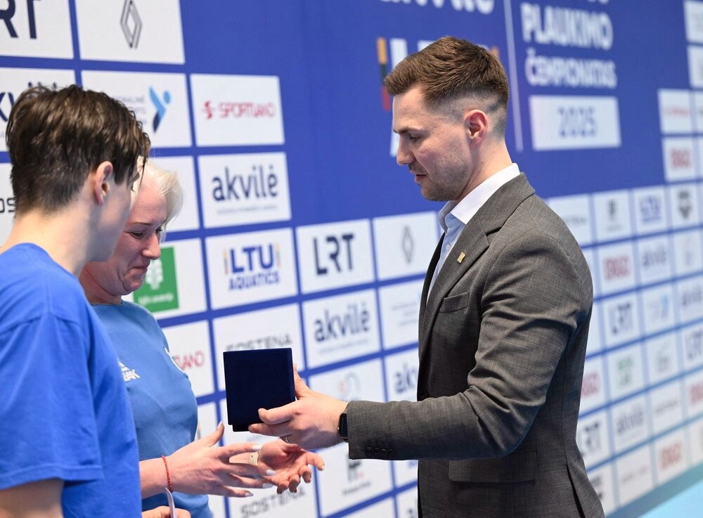 3131 image for slide