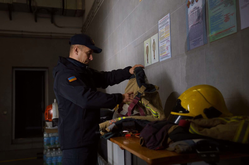 3300 image for slide