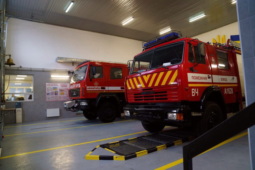 3301 image for slide