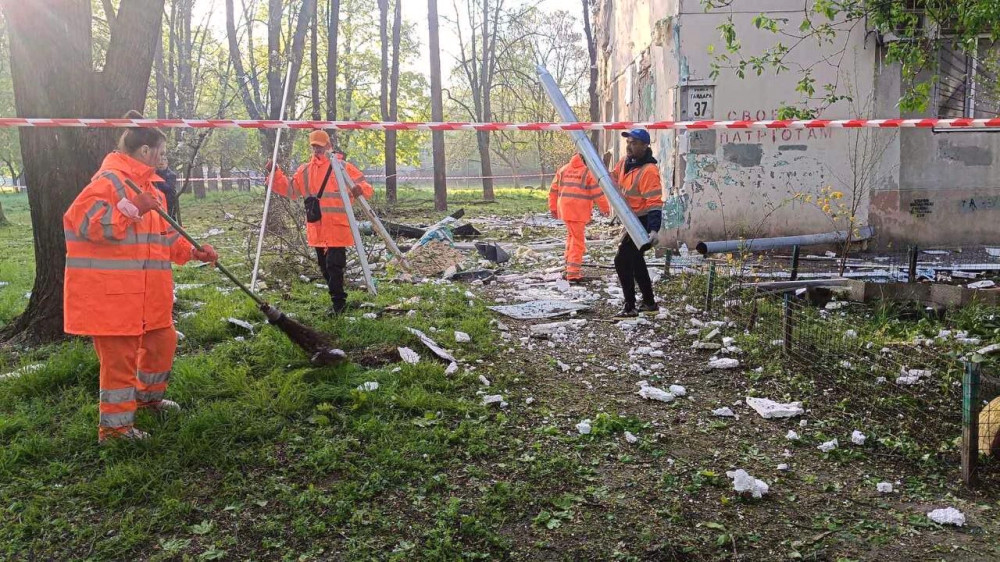 3415 image for slide