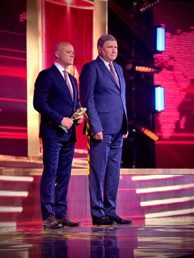 4062 image for slide