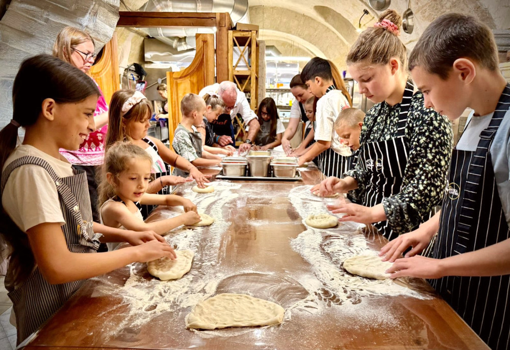 5551 image for slide