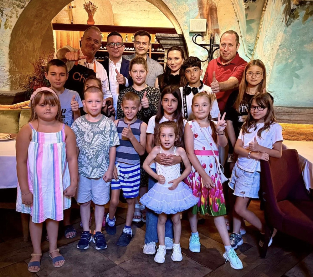 5553 image for slide