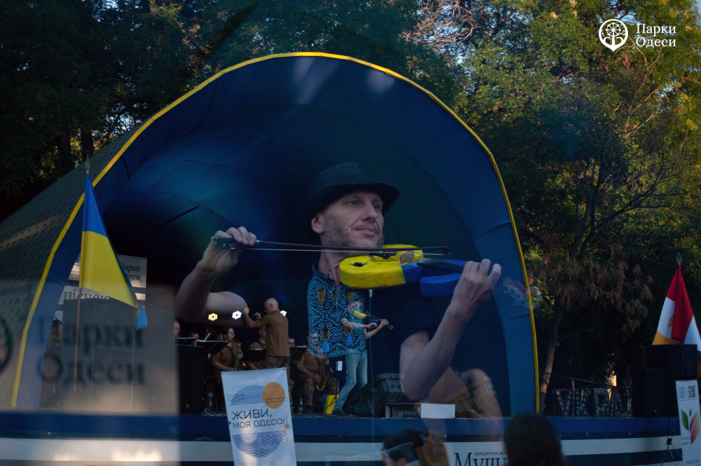 5661 image for slide