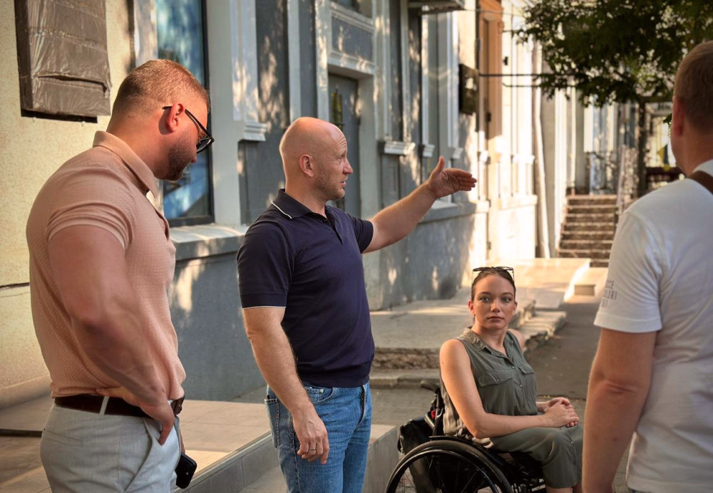 5686 image for slide