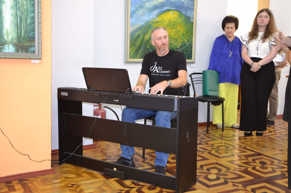 5858 image for slide