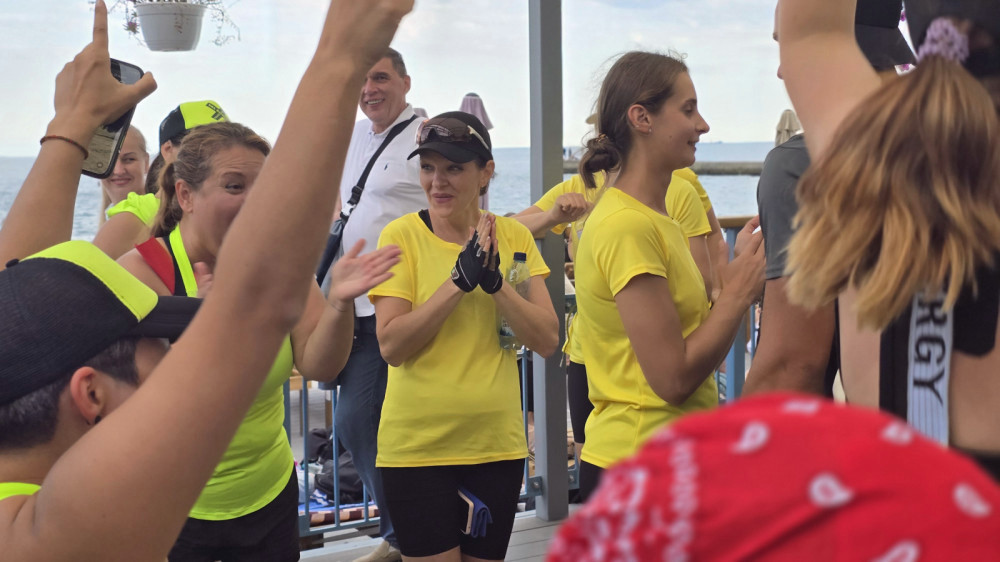 6104 image for slide