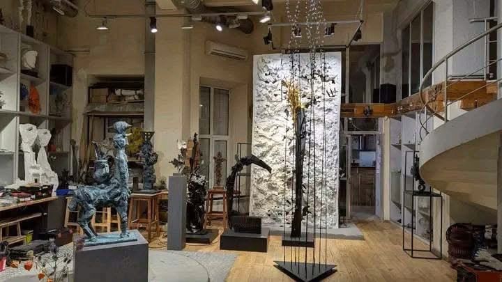 6295 image for slide