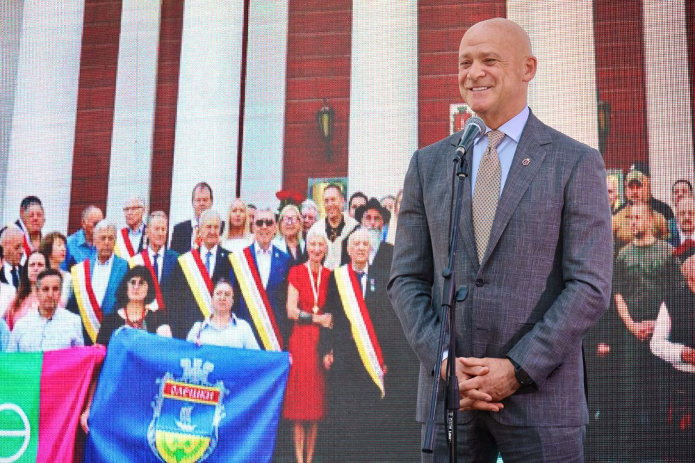 6330 image for slide