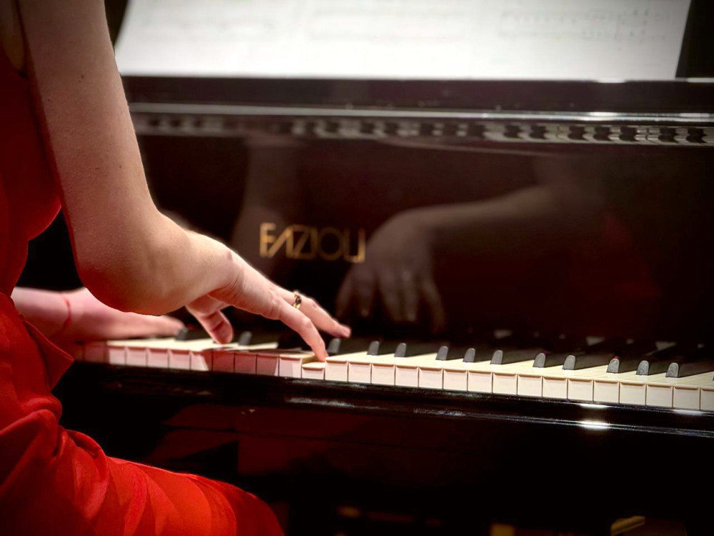 6413 image for slide