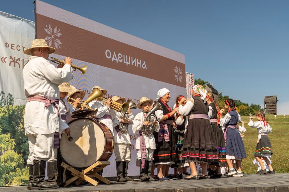 6469 image for slide