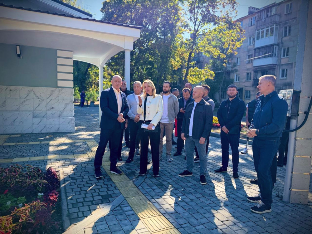 6942 image for slide