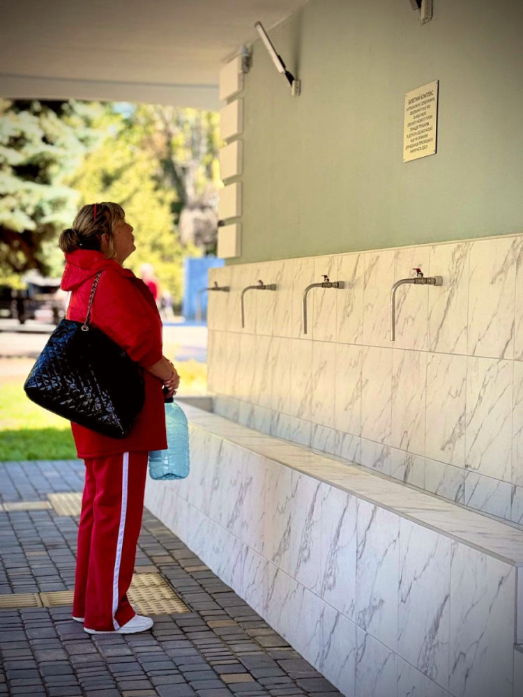 6952 image for slide