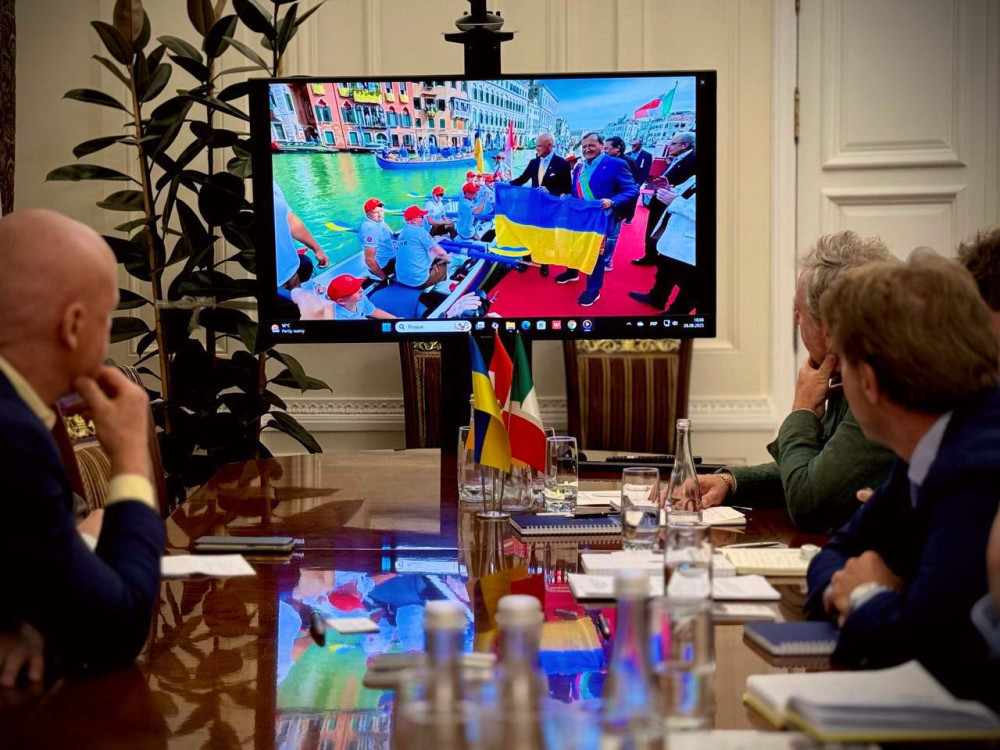 6965 image for slide