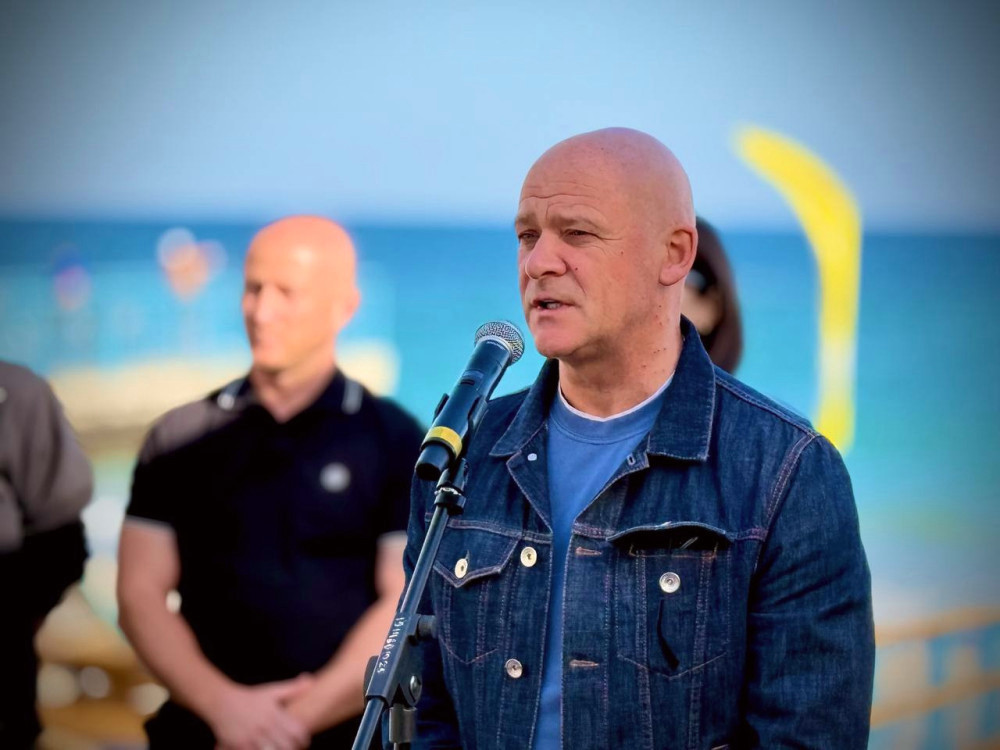 6978 image for slide