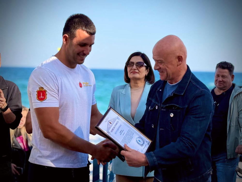 6997 image for slide