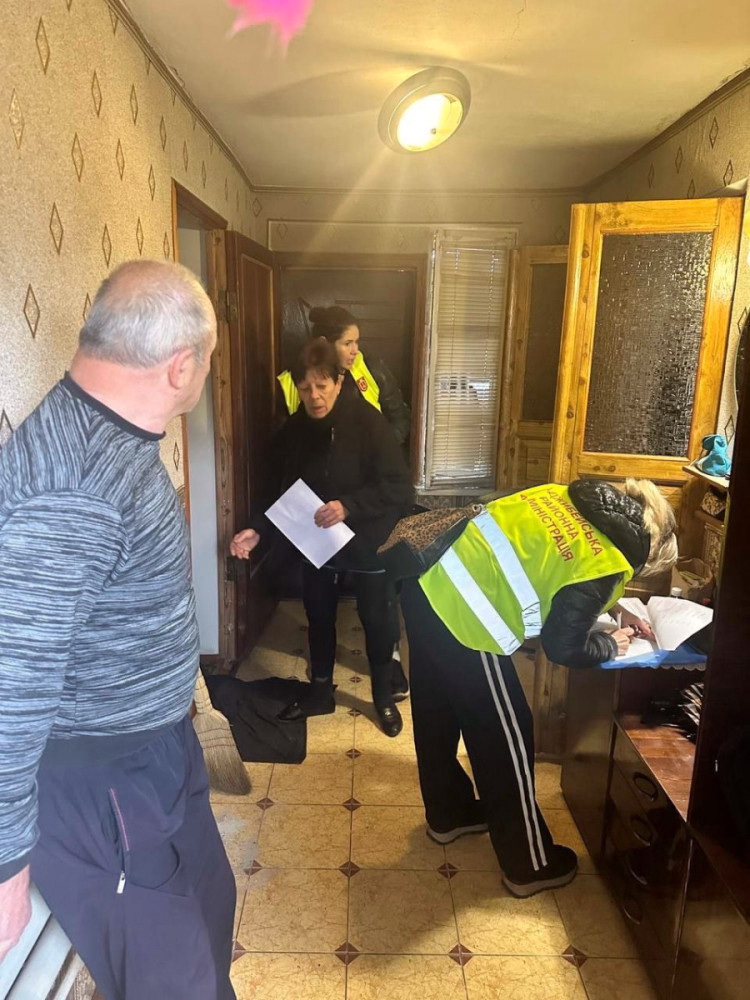 7371 image for slide