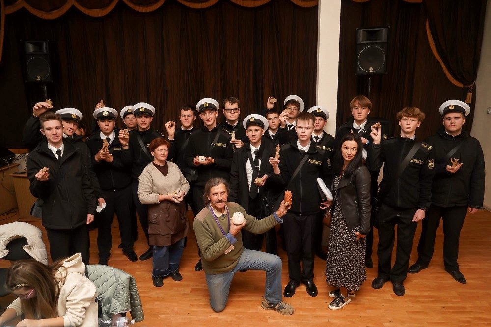 7536 image for slide