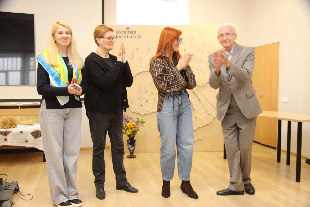 7568 image for slide