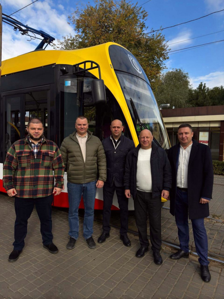 7688 image for slide