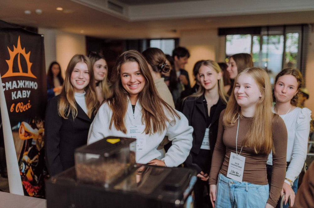 7767 image for slide