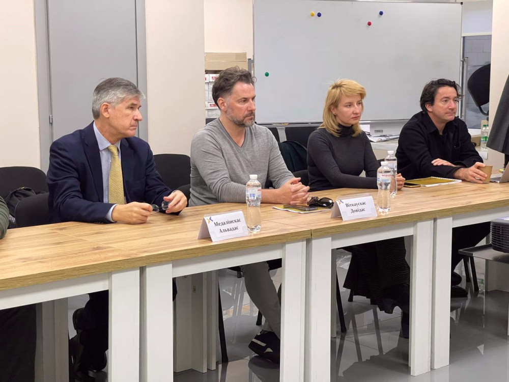 8005 image for slide