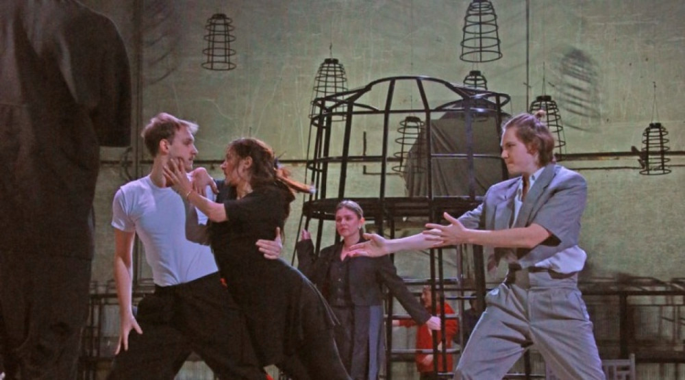 8069 image for slide