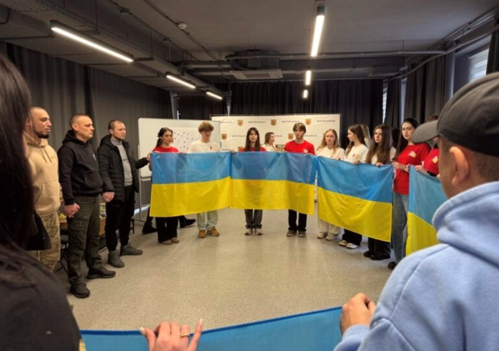 8863 image for slide