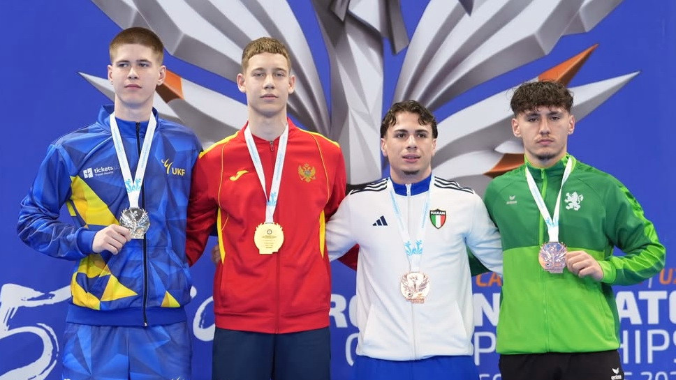 8952 image for slide